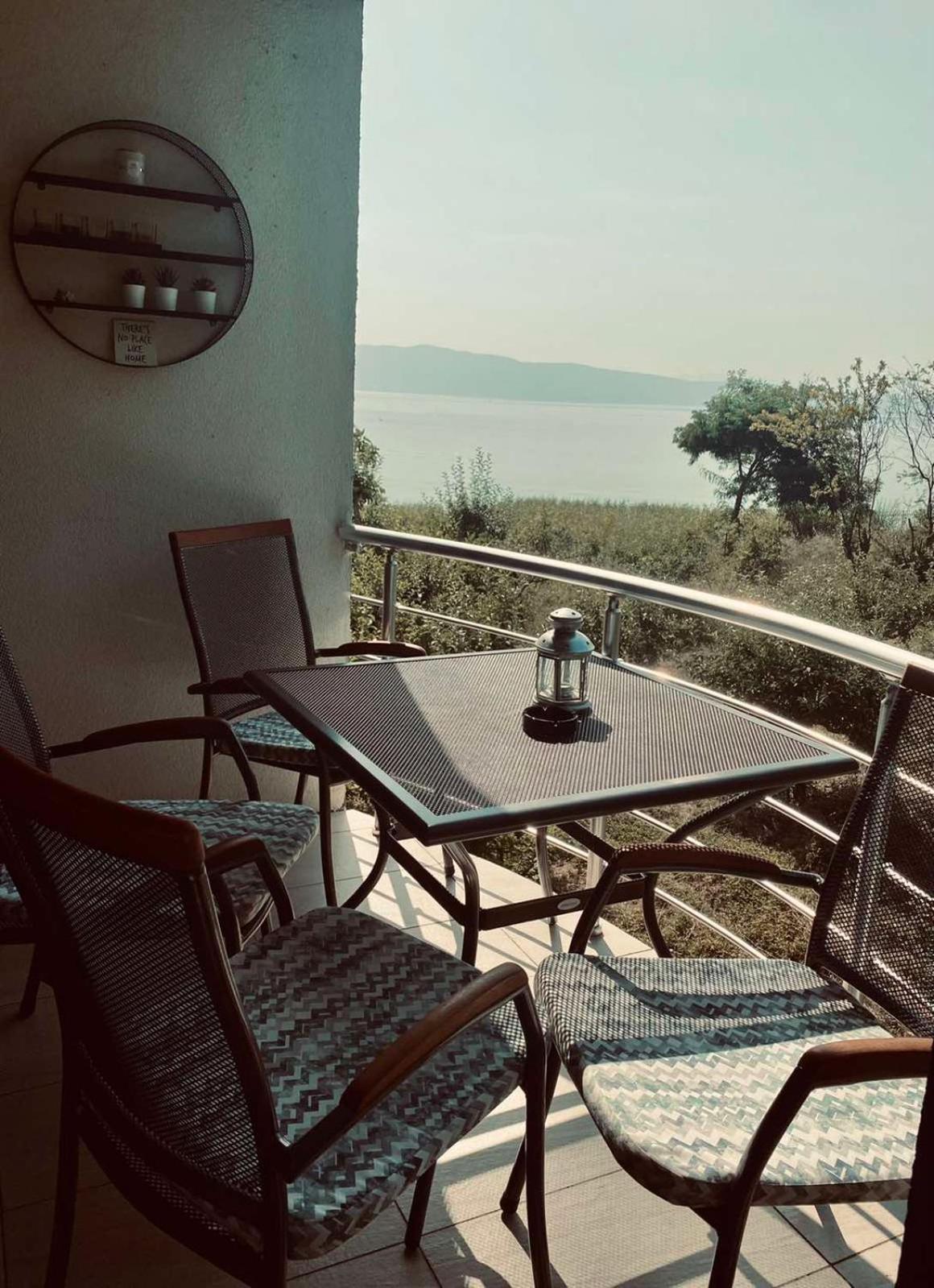 Aqua Blue Lakeview Apartment Ohrid Peštani Eksteriør bilde